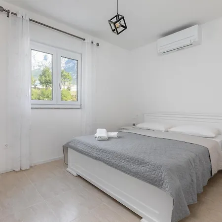 Oseka Apartment Makarska